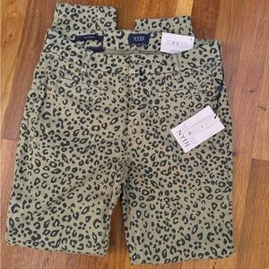 NYDJ Skinny Ami jeans. Size 4